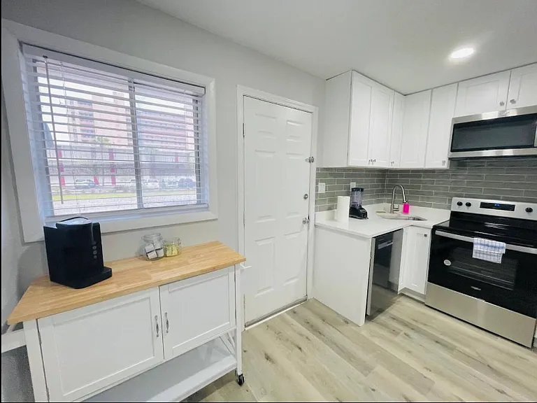 2200 Cassandra Ln #3 — Photo 19