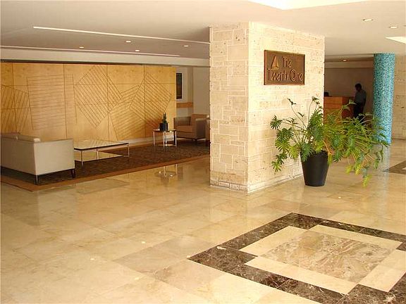 5th image of 2121 N Bayshore Dr APT 415