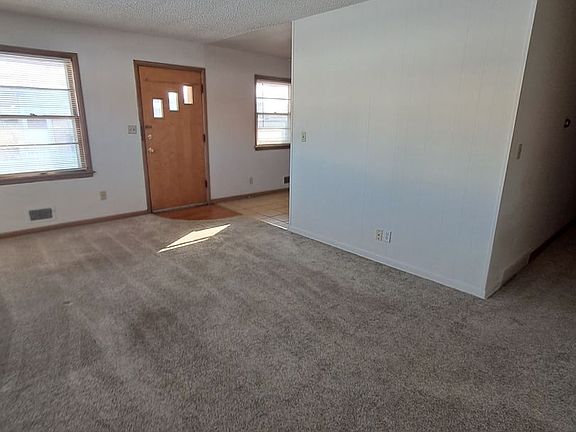 5th image of 4301 Eastridge Dr #4305
