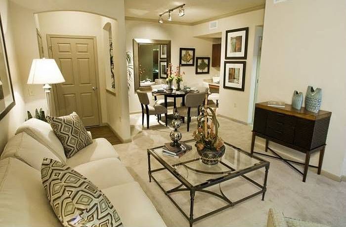 Living & Dining Room