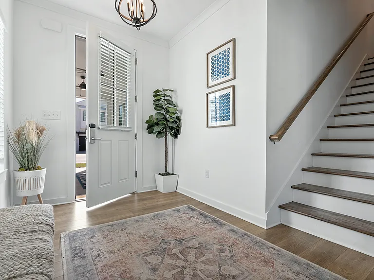 4688 Casablanca Dr — Photo 15