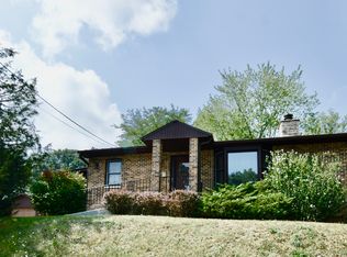 14 Highview Ave, Fox Lake, IL 60020