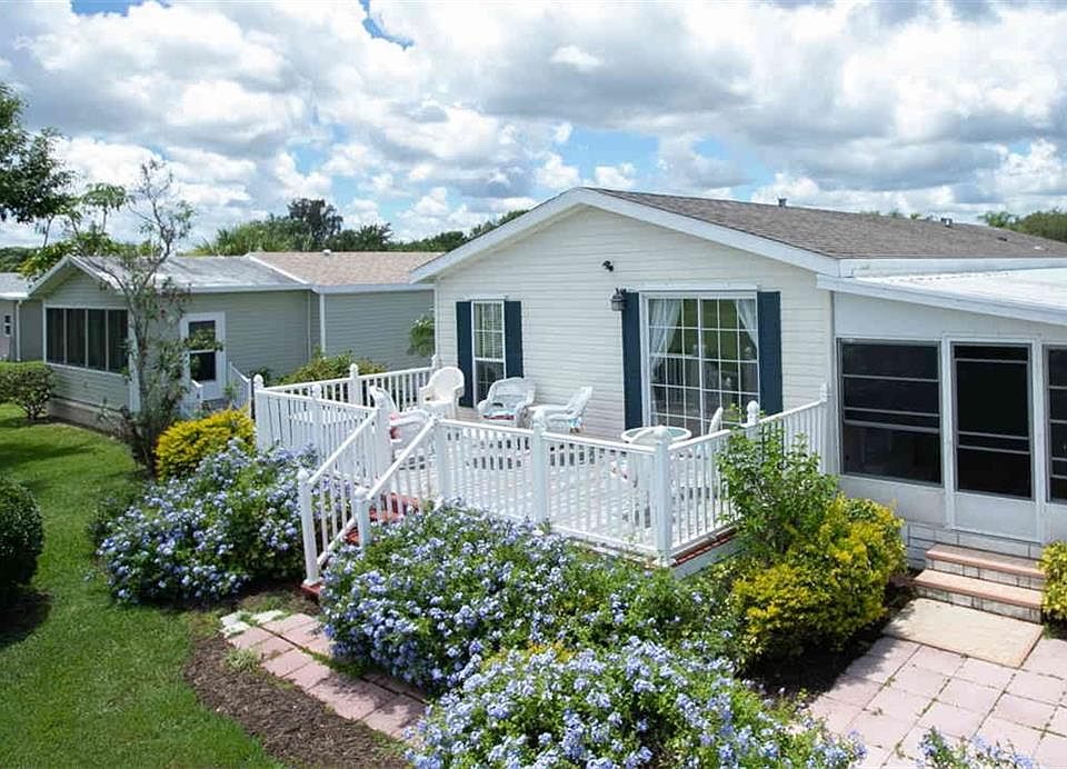 1st image of 1068 Barefoot Cir