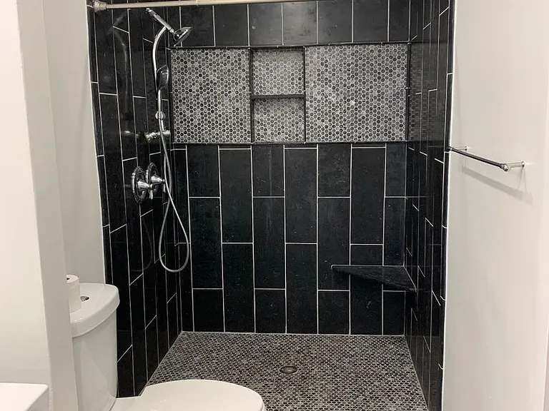 4430 W Lake Harriet Pkwy #402 — Photo 19