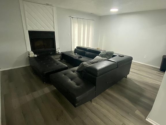 5th image of 3684 Windmill Dr #3684
