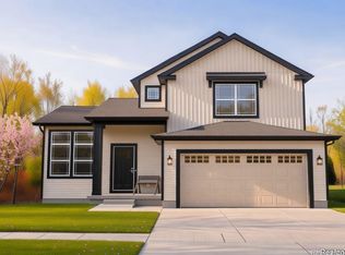 539 W Wildwood Dr, Owosso, MI 48867