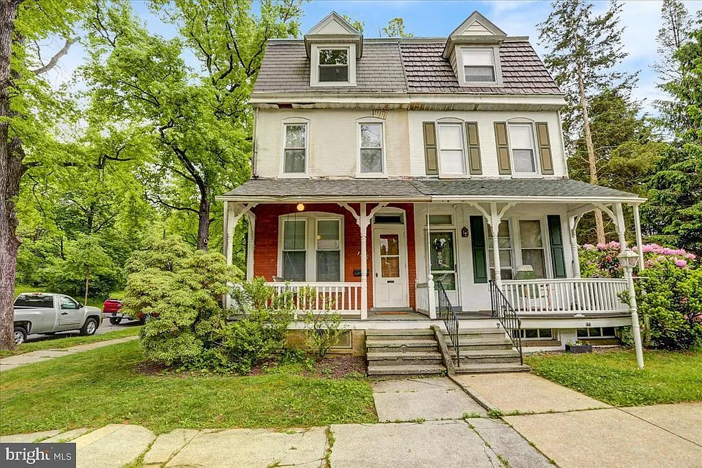 1156 Lincoln Ave photo 1