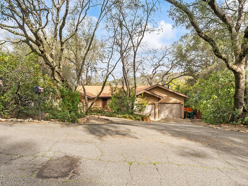 1st image of 2406 Knollwood Dr