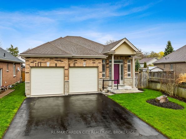 39 Willson Xing, Pelham, ON L0S 1E4