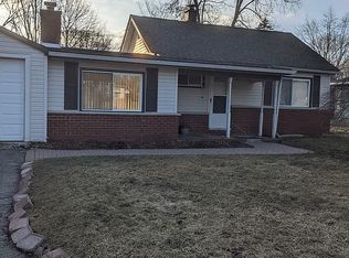 249 Briscoe Blvd, Waterford, MI 48327