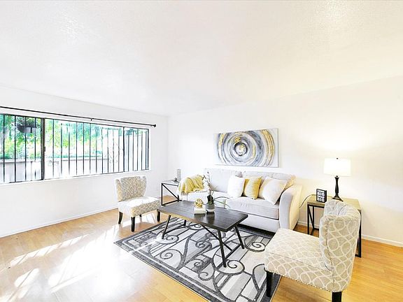 5th image of 2132 Alexian Dr