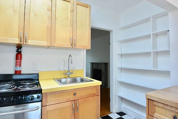 Rented by Halstead Real Estate | media 16