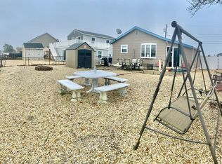 107 E Delaware Dr, Little Egg Harbor, NJ