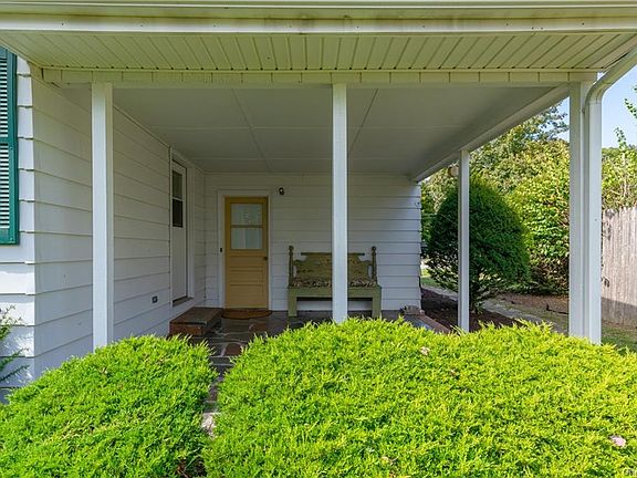 4th image of 69 Highland Ave