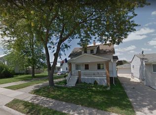 22503 Pleasant Ave, Eastpointe, MI 48021