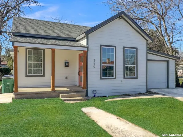 219 Saint James, San Antonio, TX 78202