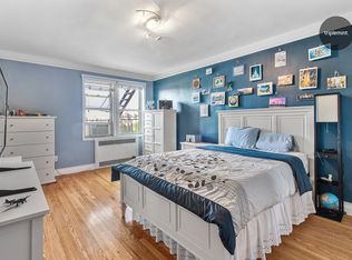 63-10 Saunders St #F10, Rego Park, NY 11374