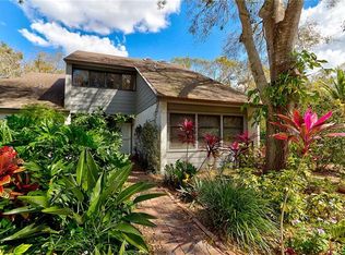 3227 Golden Eagle Ln, Sarasota, FL 34231