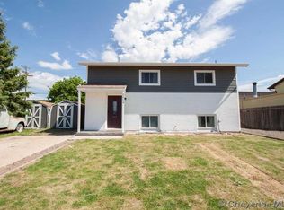 3014 Homestead Ave, Cheyenne, WY 82001