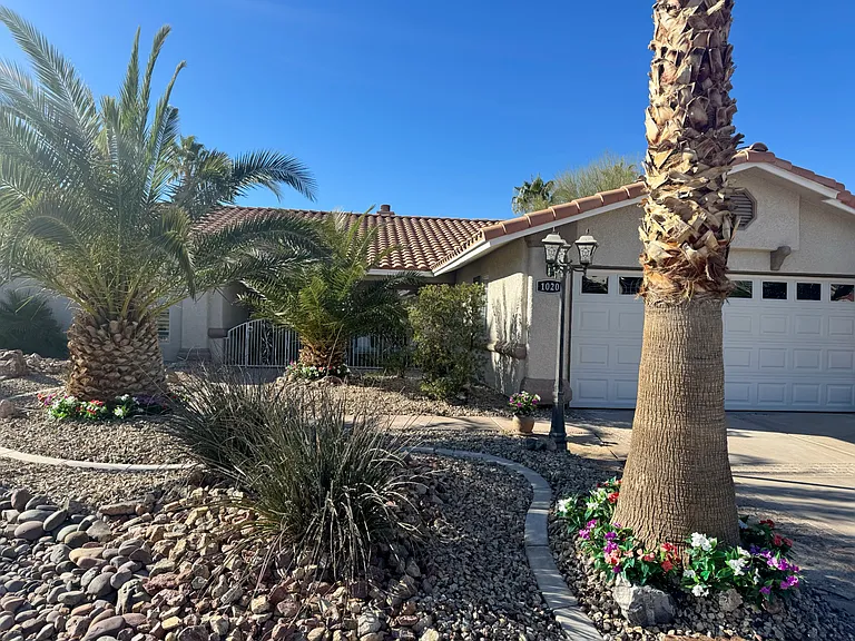 1020 Calico Ridge Dr — Photo 2