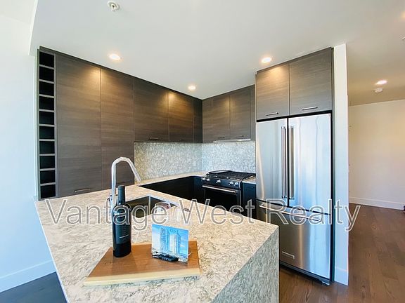 2nd image of 1181 Sunset Dr #1108