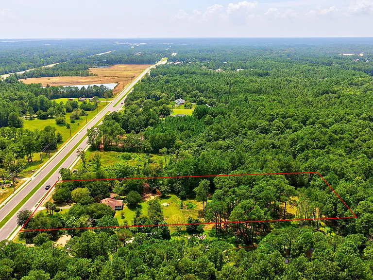14320 Mallett Rd — Photo 47
