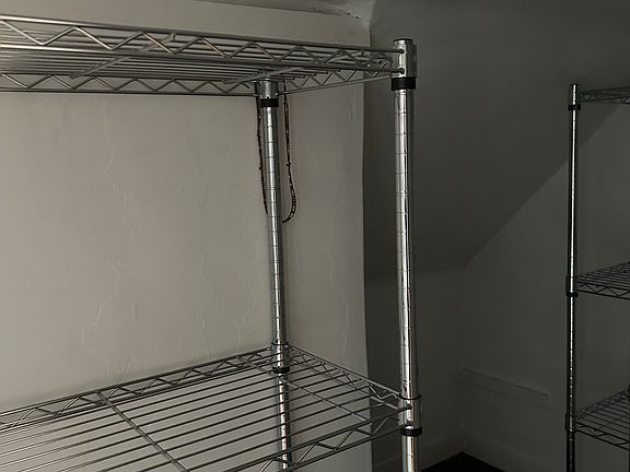 4th image of 5806 Franklin Blvd