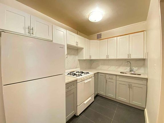 3rd image of 120-07 85th Ave #3