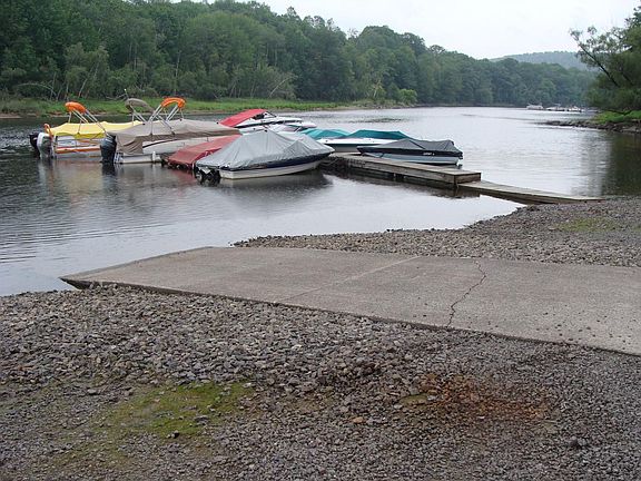 3rd image of 63 Wallenpaupack Dr