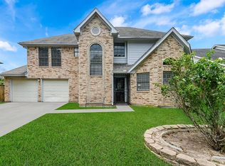 8622 Rose Garden Dr, Houston, TX 77083