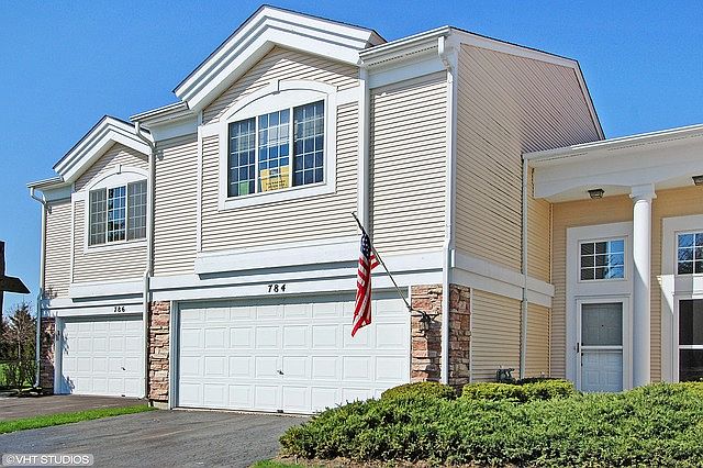 1st image of 784 Mesa Dr #352D