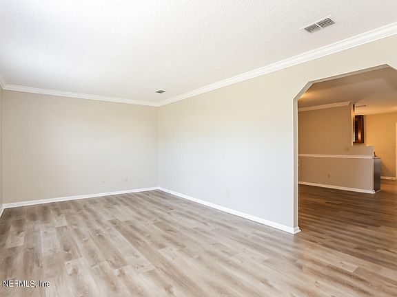 4th image of 8755 FALCON TRACE Drive S