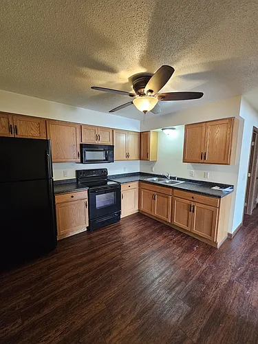 214 Bowman Ln Photo 1