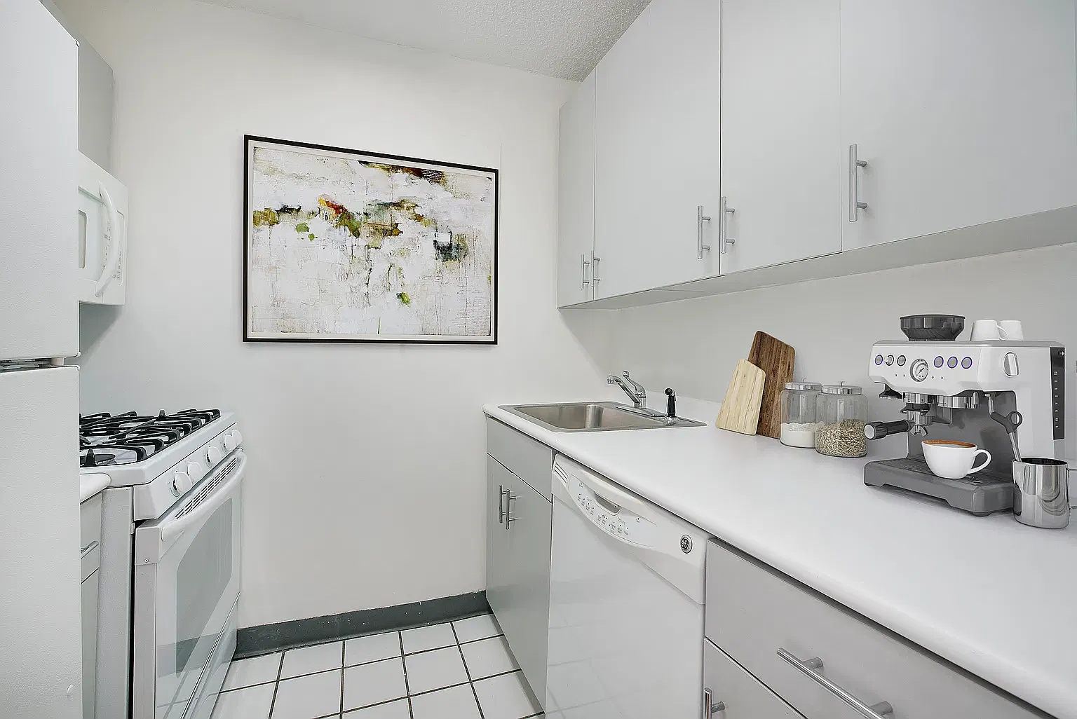 429 East 52nd Street — Photo 3