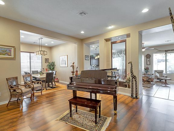3rd image of 32527 N 56th Pl