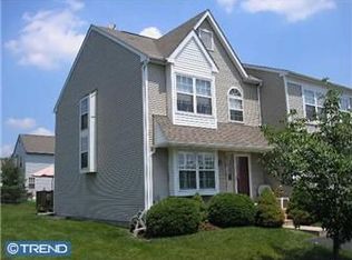 670 Longwood Rd, Collegeville, PA 19426