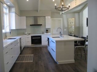 2611 Estates Dr, Aptos, CA 95003