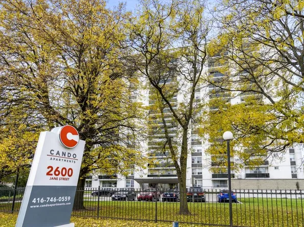 2600 Jane St, Toronto, ON M3L 1S2