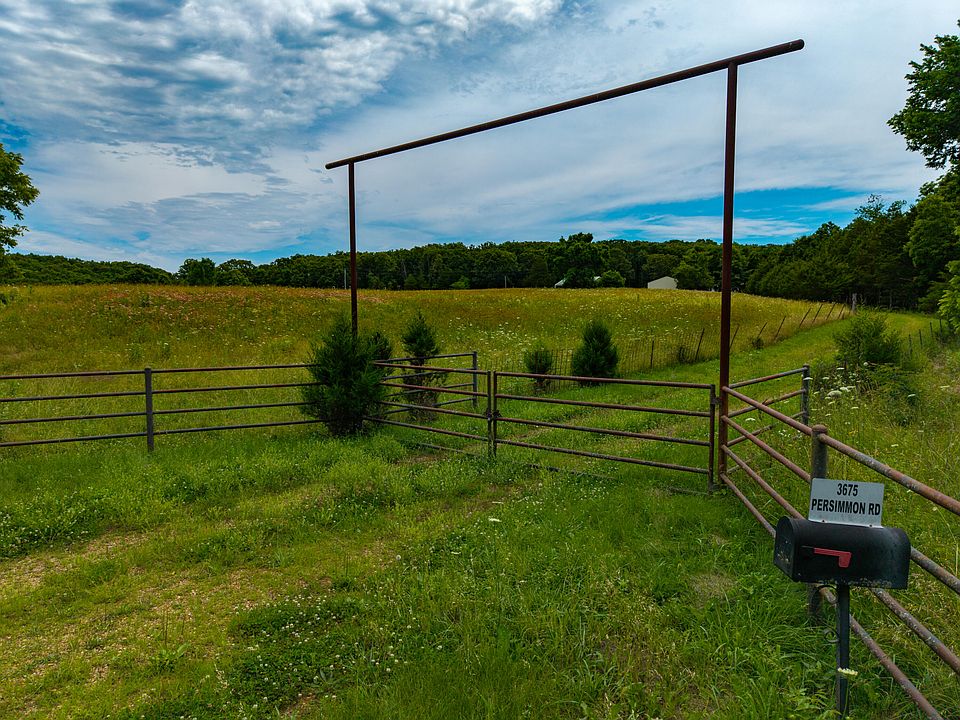 1st image of 3675 Persimmon Road
