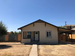 1372 E Park Way, Dinuba, CA 93618