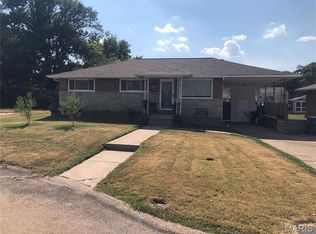 4120 Kettler Rd, Saint Louis, MO 63123