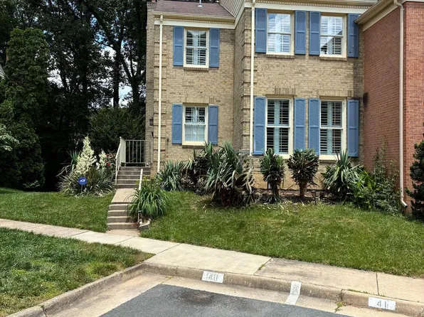 5431 Plymouth Meadows Ct, Fairfax, VA 22032