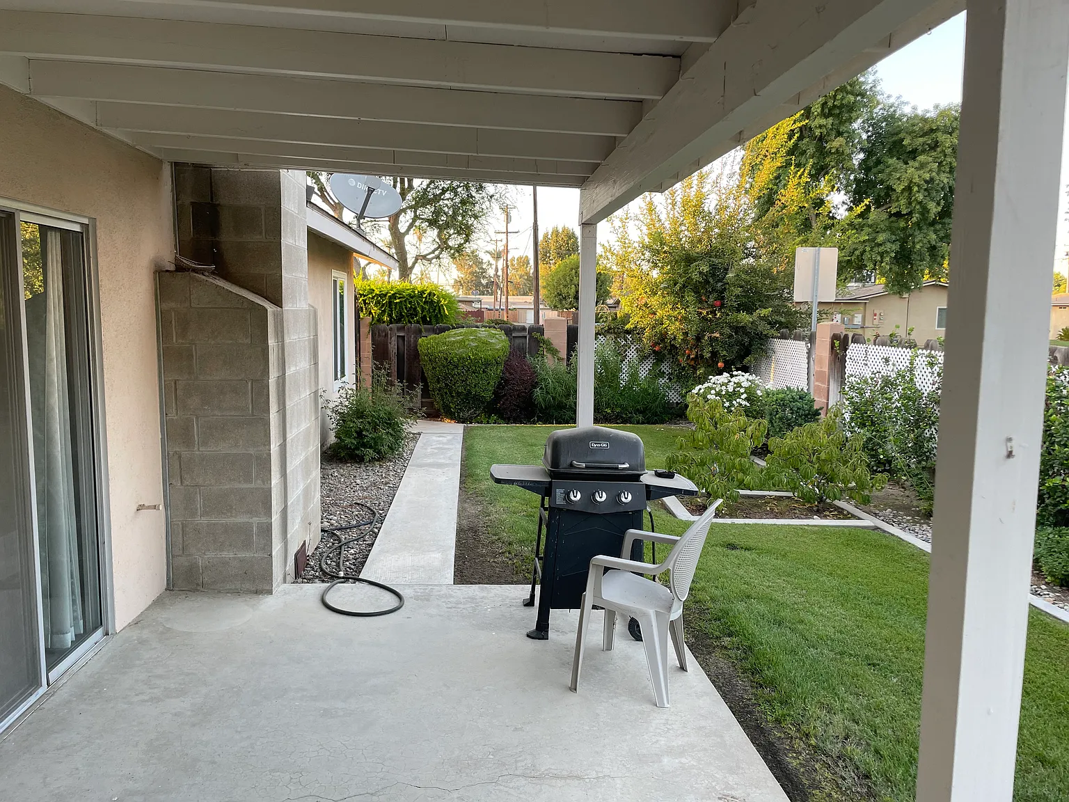 2 bed, 1498 sqft, $1,800 — Photo 4