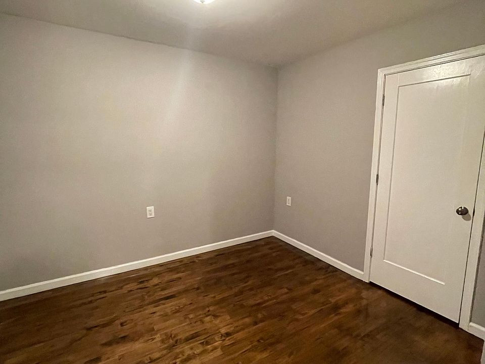 1st image of 295 Hawthorne Ave APT 3B