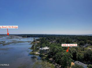 7408 E Yacht Dr NE, Oak Island, NC 28465