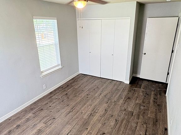 5th image of 235 STIMMEL ST