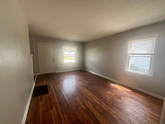 2nd image of 3984 Gary Ave