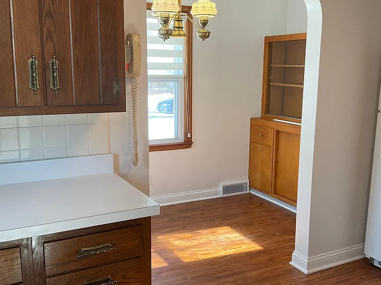 8329 Walnut Dr — Photo 10