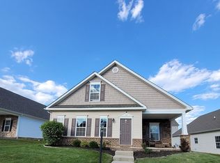 120 Roudabush Dr NW, Christiansburg, VA 24073