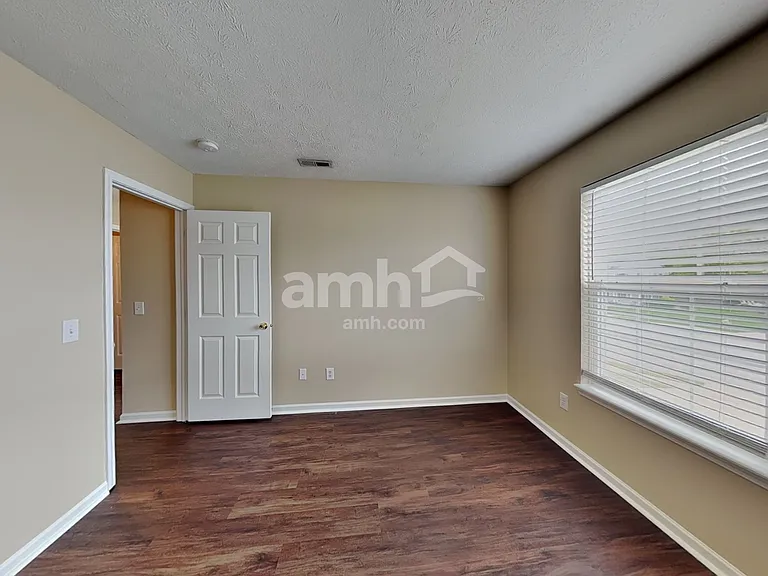 6702 Meadow View Ct — Photo 23